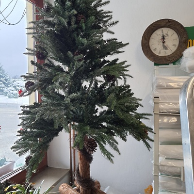 Umetno novoletno drevo LEDENO 160cm 700166