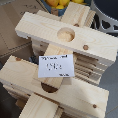 Dodatki za novoletno drevo podstavek/križ manjši (820036)