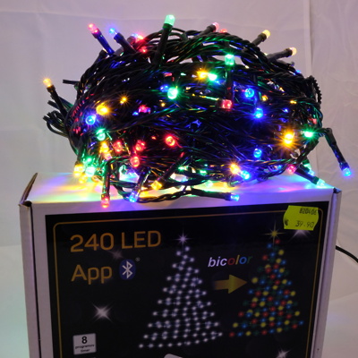 Lučke zunanje/notranje 240LED BELA/PISANA 8 PROGRAMOV