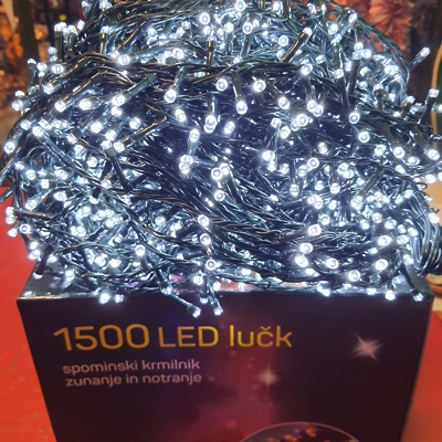 Lučke zunanje/notranje 1500LED HLADNO BELA 8 PROGRAMOV 820208