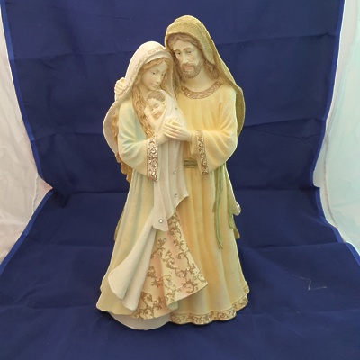 Figurice in dodatki za jaslice SVETA DRUŽINA 21*16*37 820128