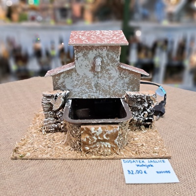 Figurice in dodatki za jaslice VODNJAK 700095