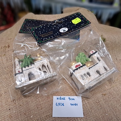 Figurice in dodatki za jaslice HIŠKA 9cm 700151