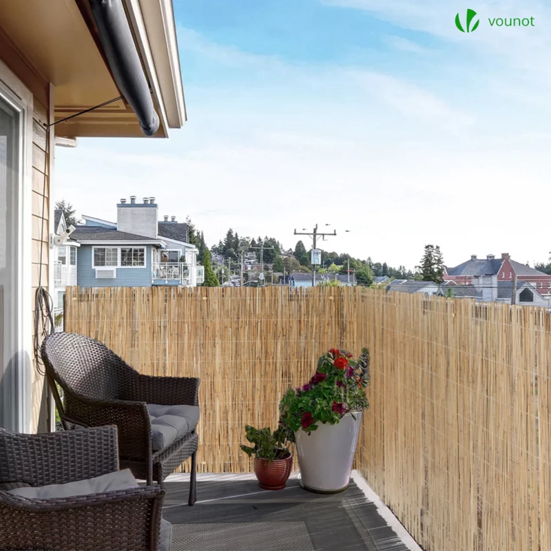 trstika-zastira-pogled-balkon - Sadike.si trstika-zastira-pogled-balkon